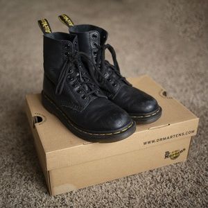 Dr Martens 1460 Smooth | Broken In